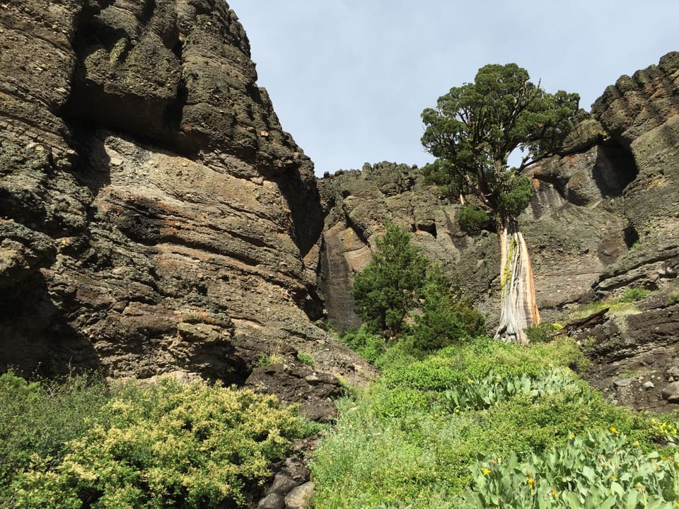 Red Cliffs hike in Kirkwood