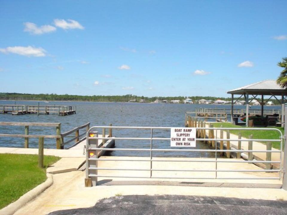 Boat launch