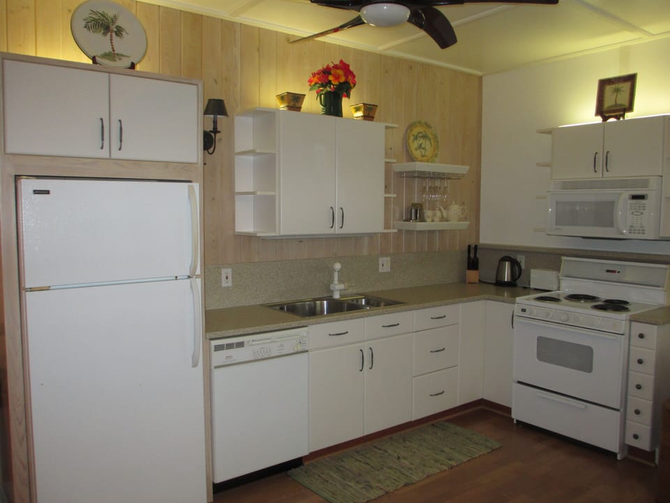 Fully Equiped Kitchen