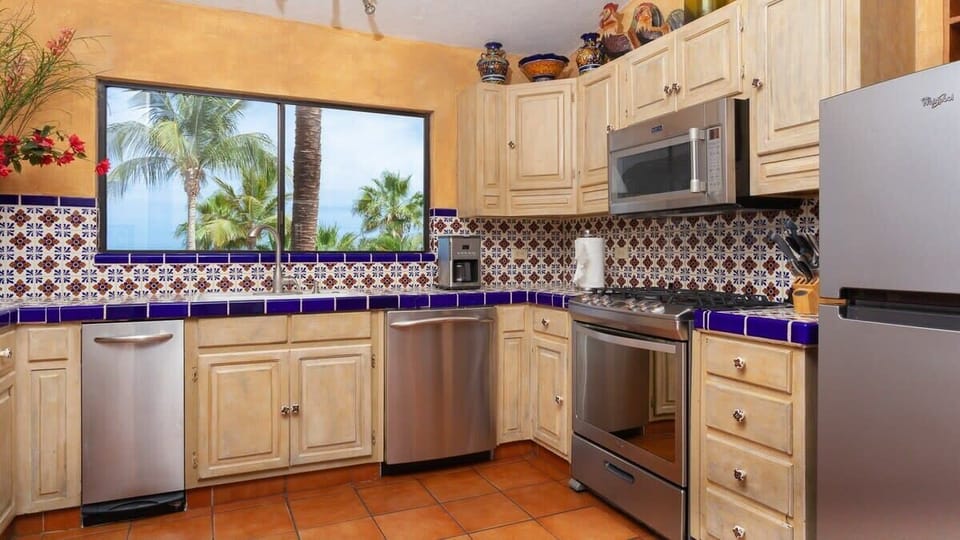 Villa Pacifica - Fully equipped kitchen