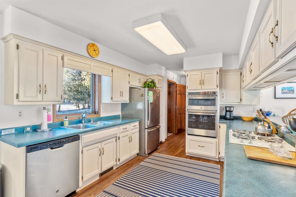 Well Equipped Kitchen
