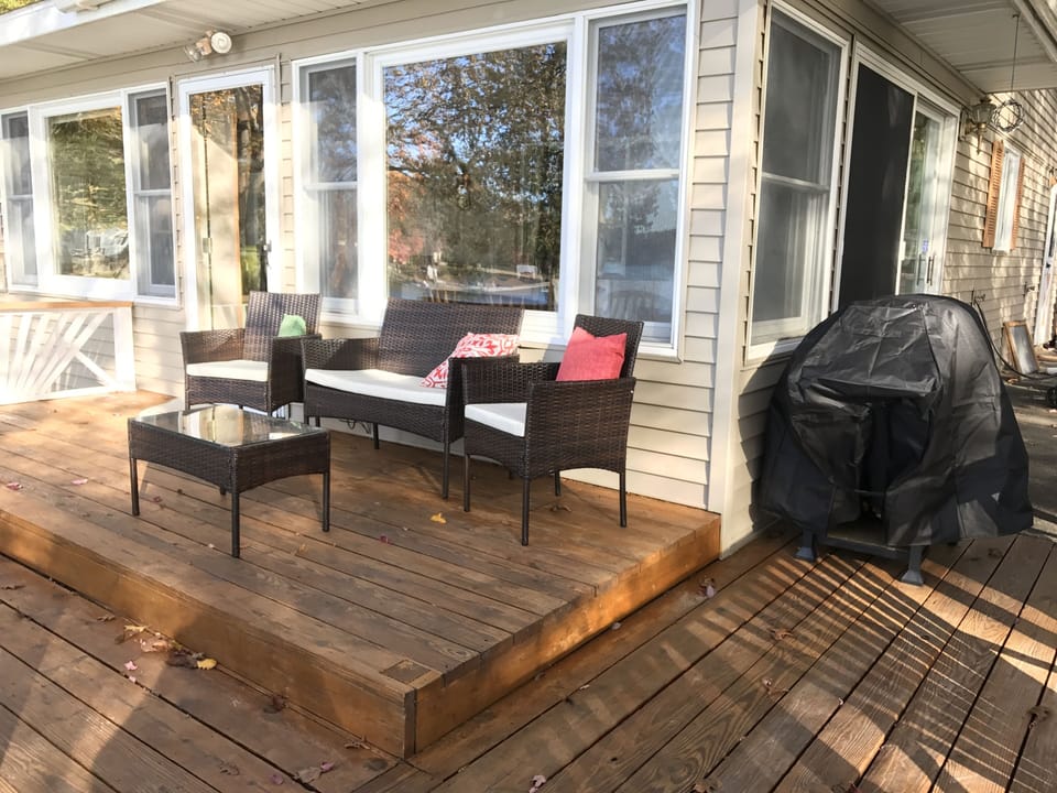 Outdoor seating