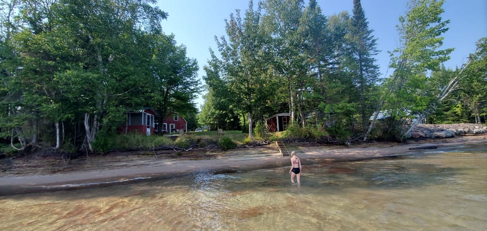 Directly on Lake Superior