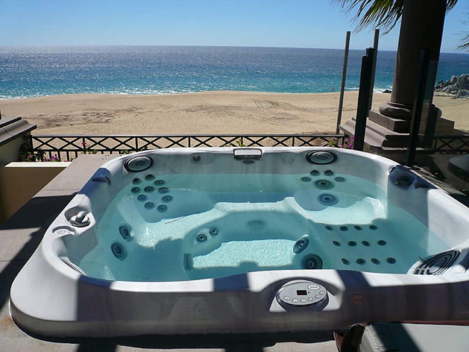 Jacuzzi Hot Tub