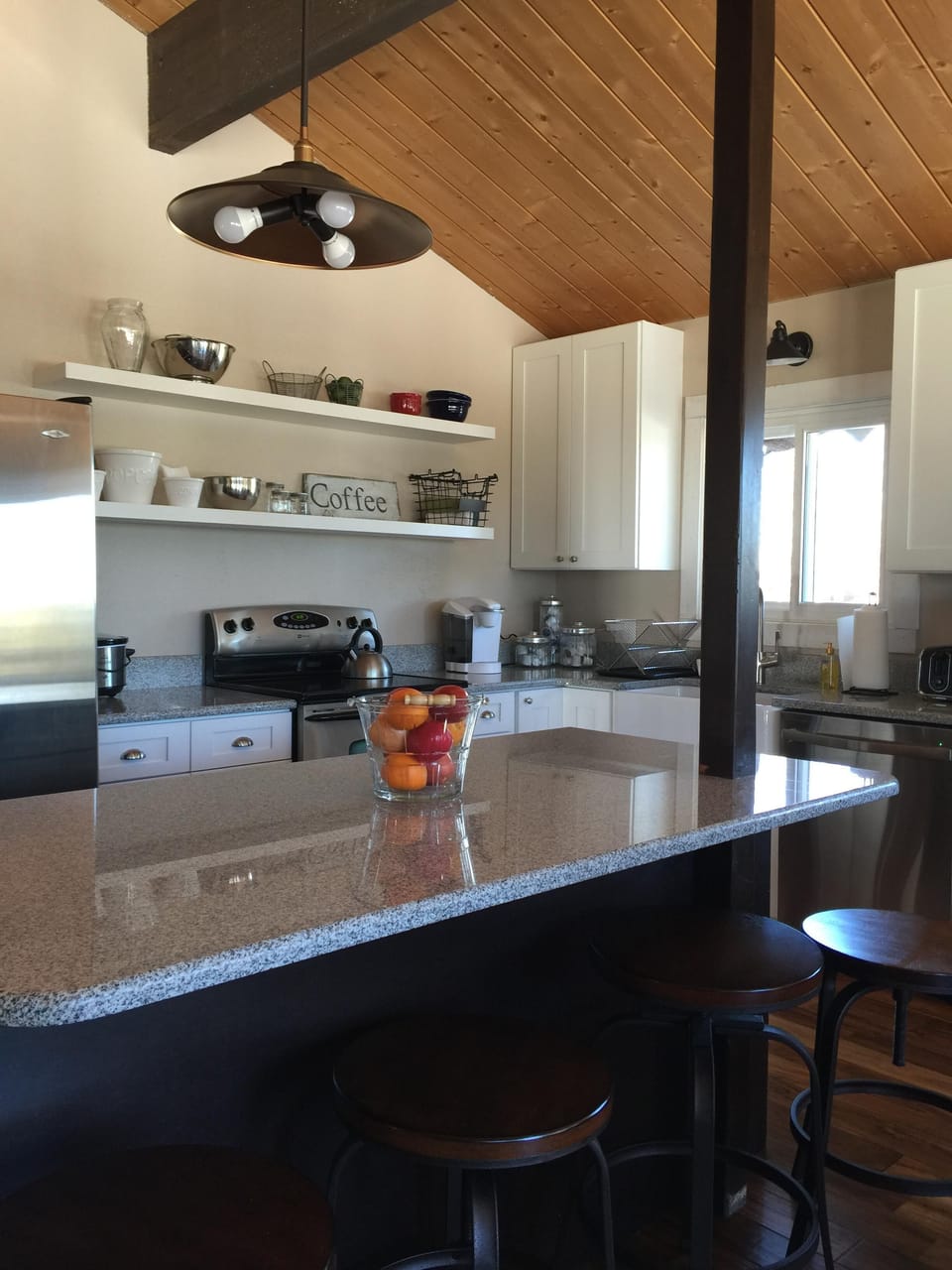 Large eat in kitchen 