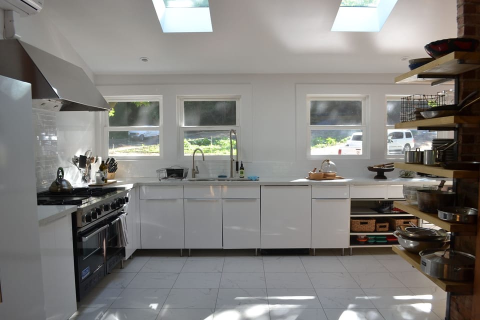You'll love preparing food in this spacious, modern, light filled space.