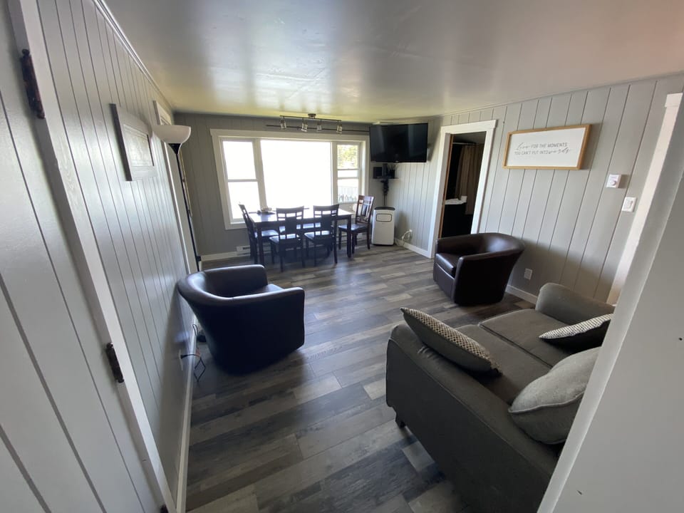 Living/Dinning Room