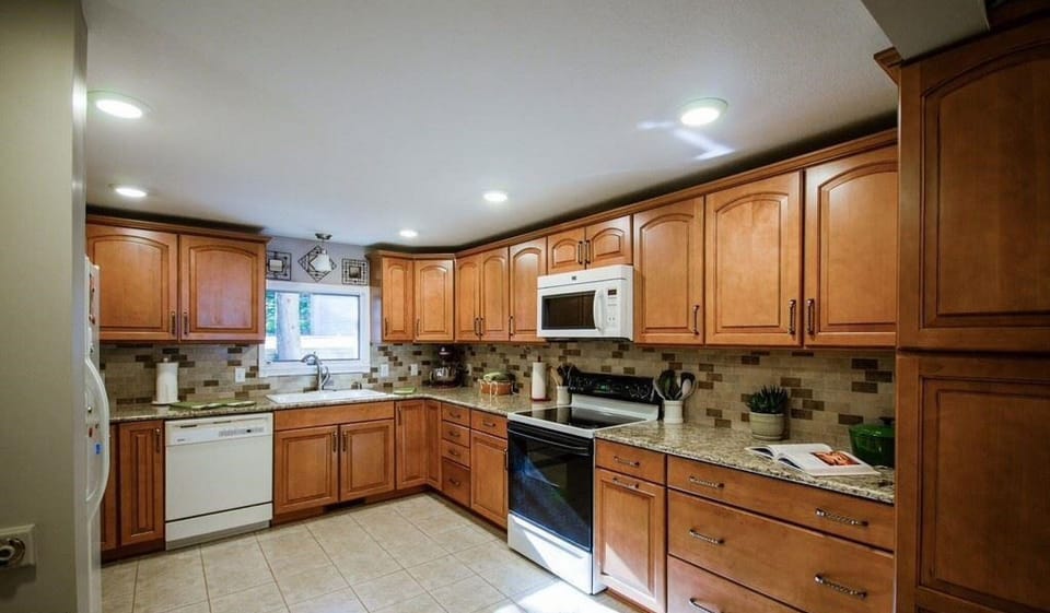 e44cbd2c-e16a-4d86-8ee4-93c748587c5b