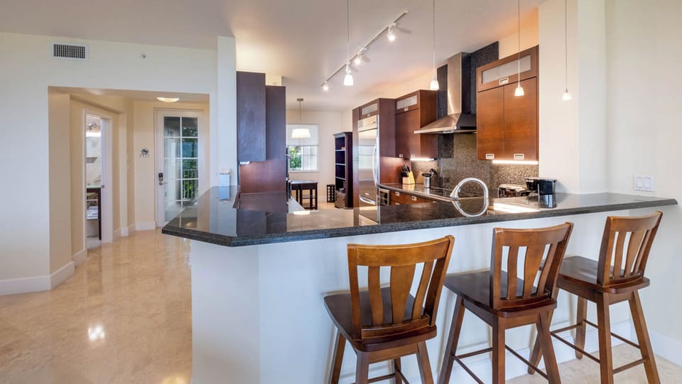 Breakfast Bar