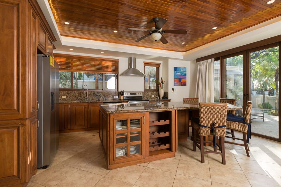 Kitchen with island seating