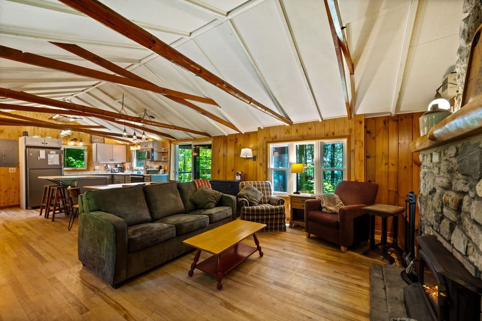 Living Area - Main Room