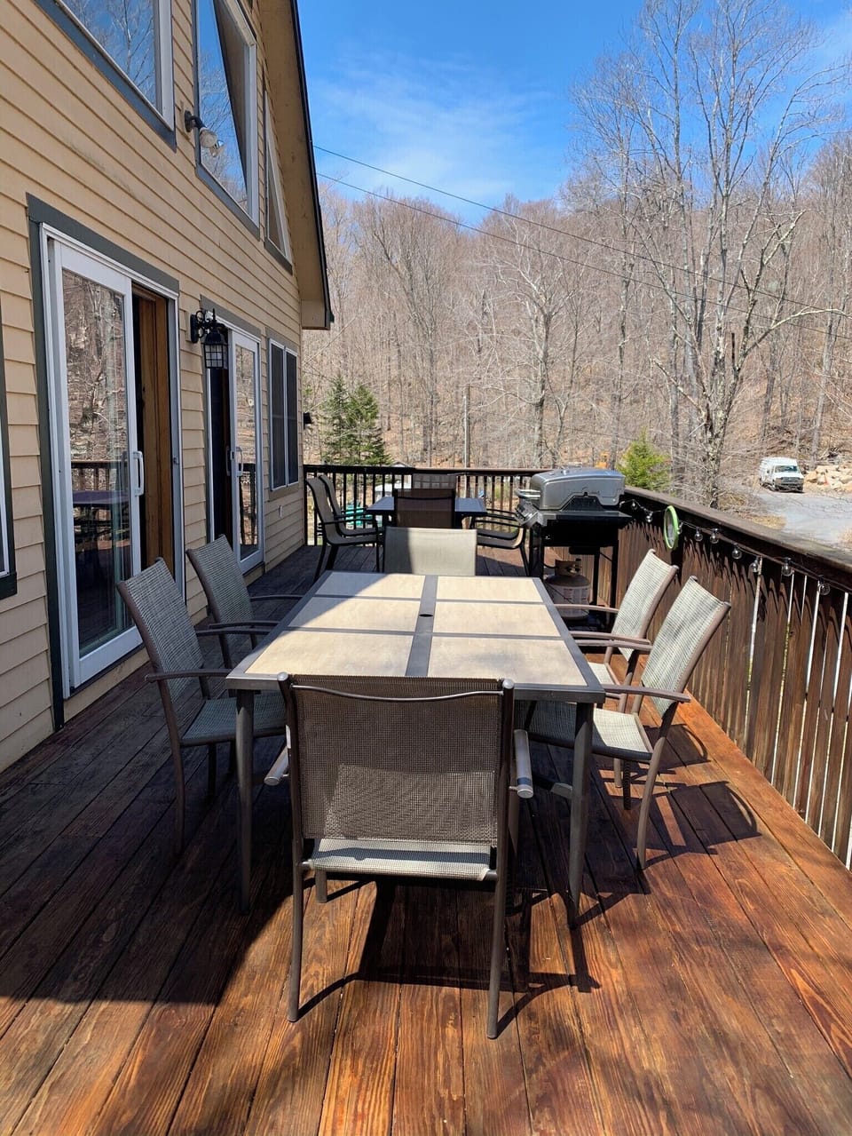 Front deck 