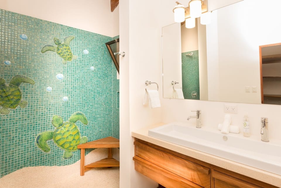 Kids' bathroom