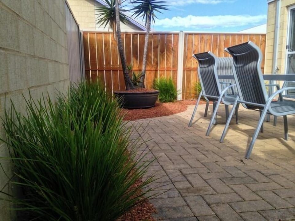 Private courtyard 