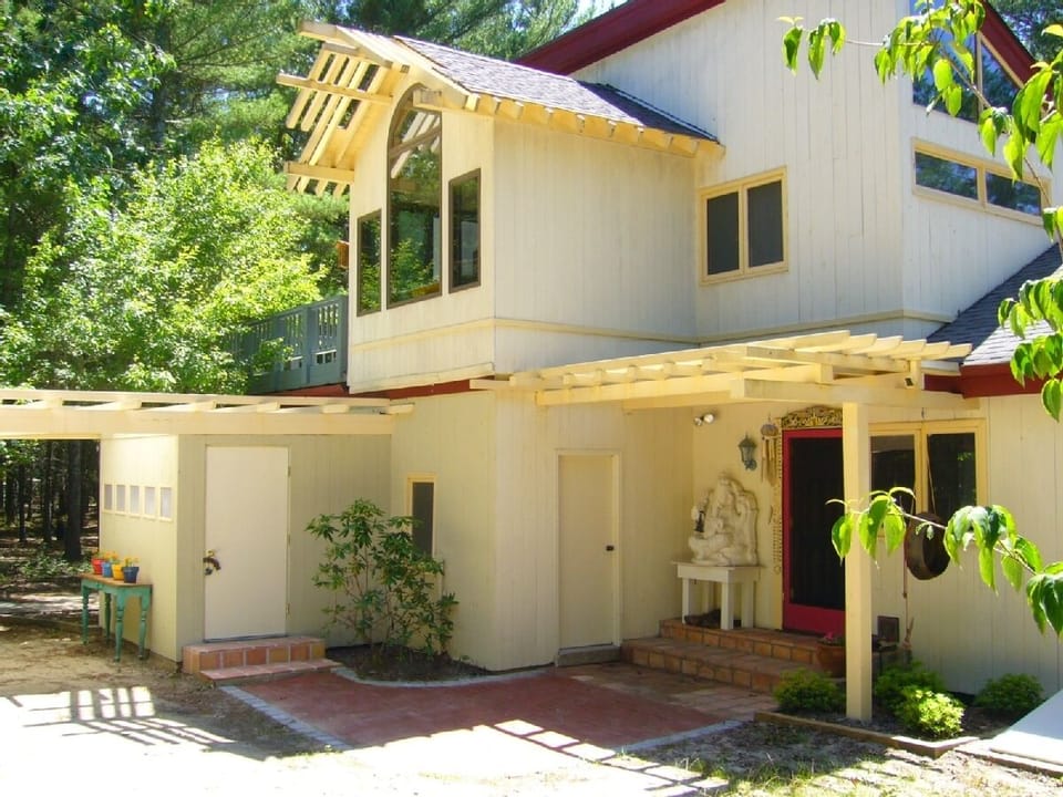 Eastside secluded 8 acres pine forest