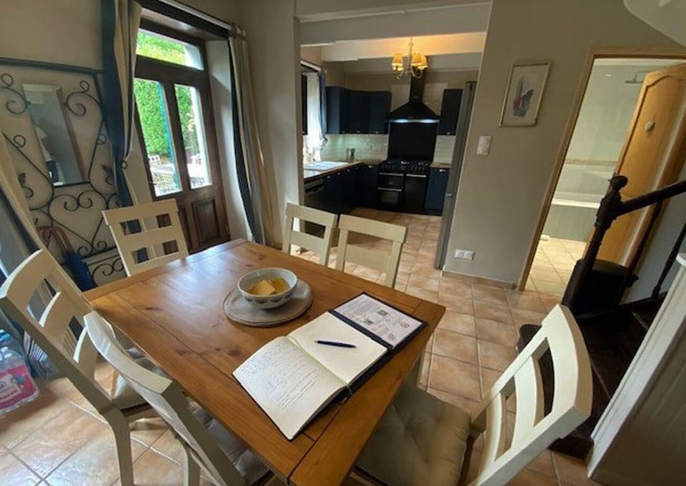 Granary's dining space and large kitchen