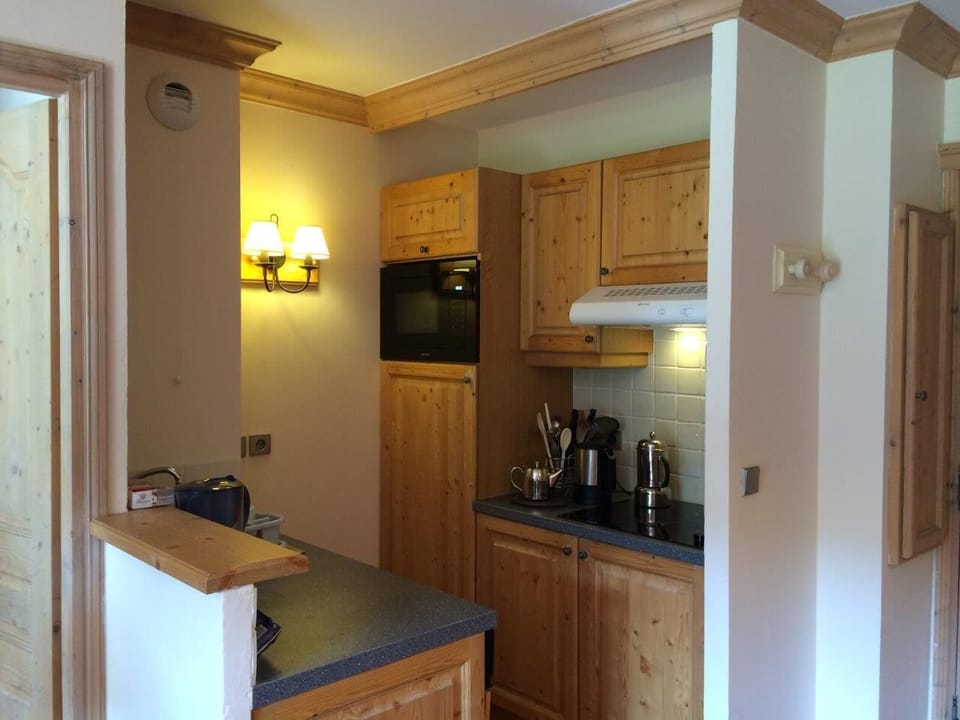 Kitchen area