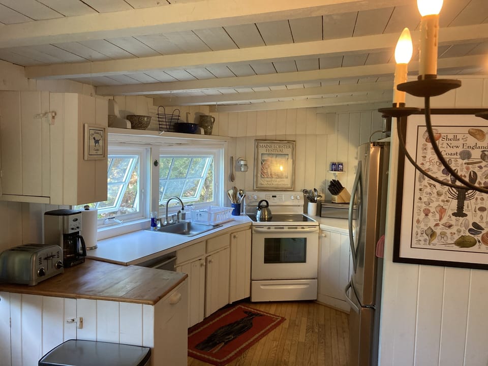 Kitchen Facing The Ocean