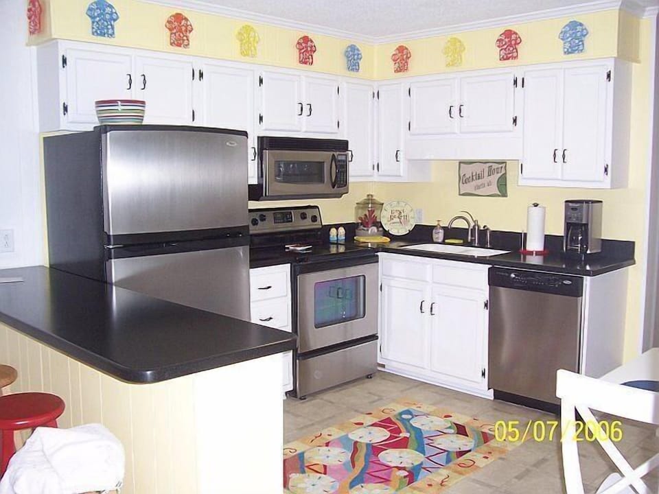 Fully Equiped Kitchen