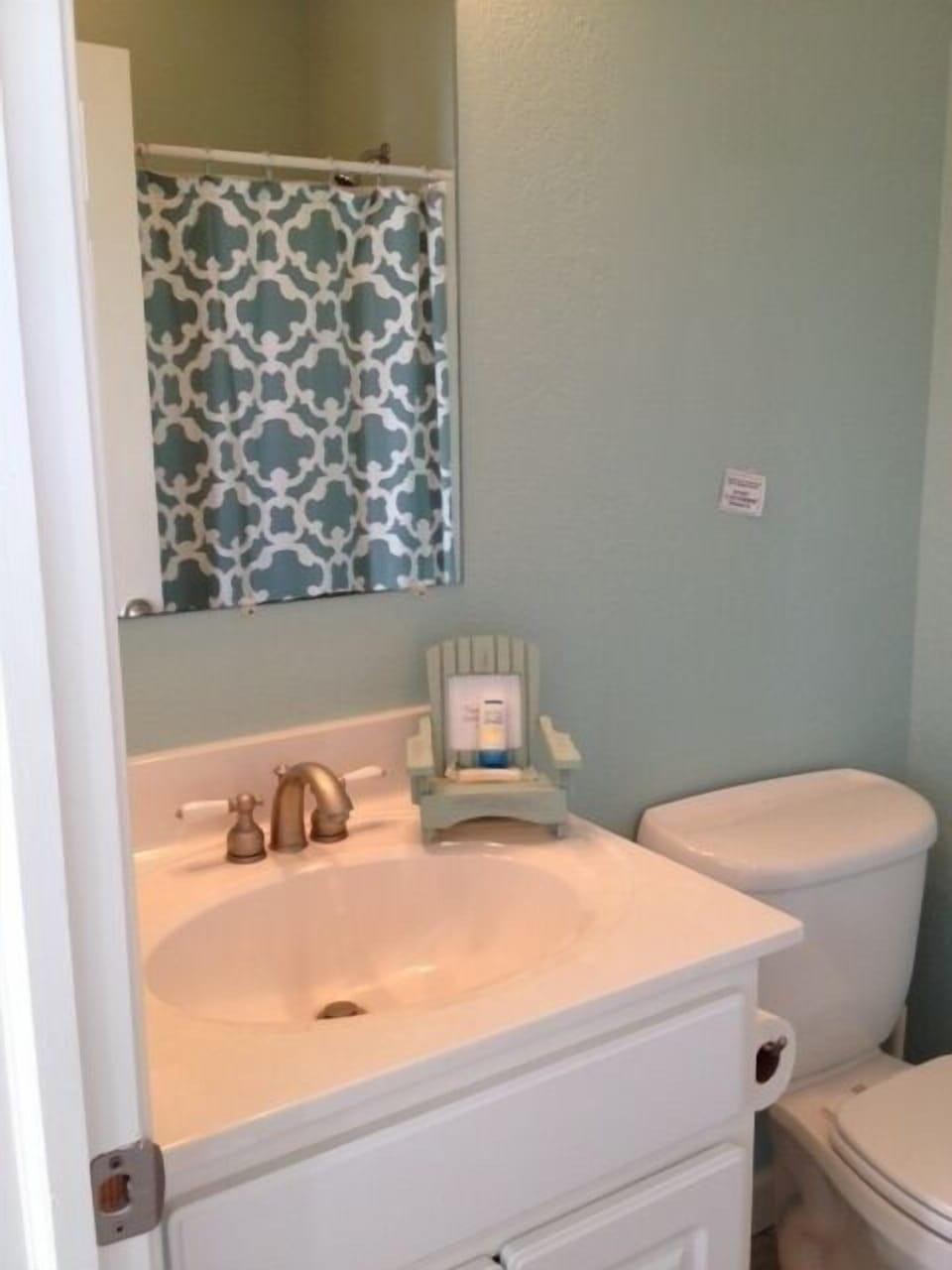 Seaside Sweet Bath