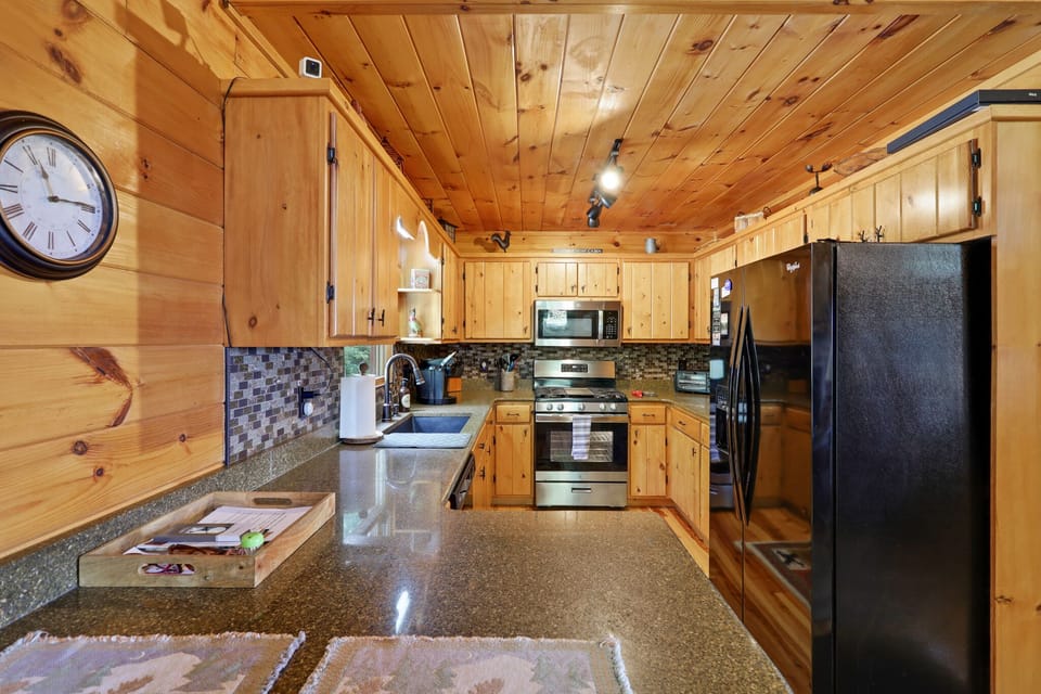 Galley kitchen fully equipped.