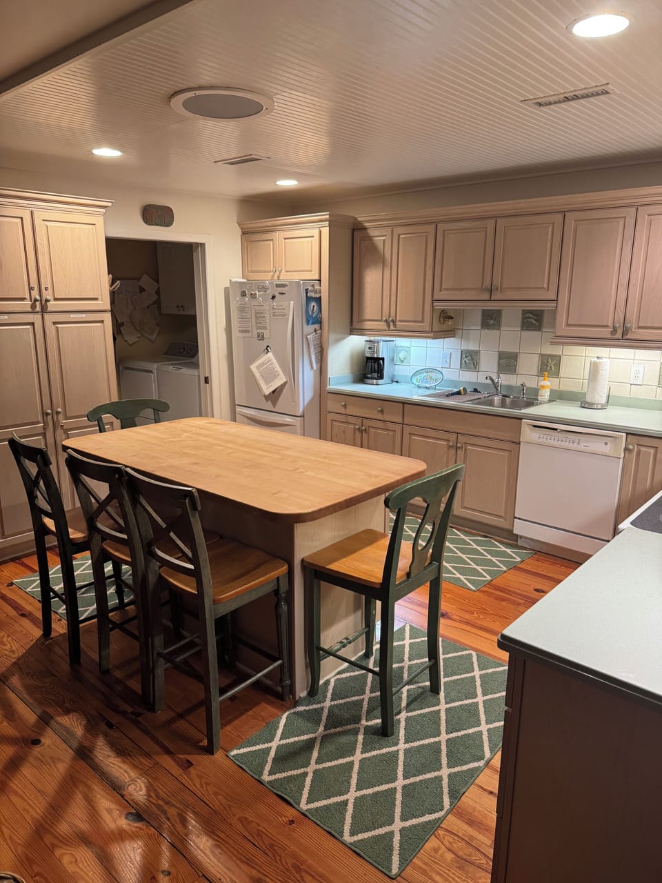 Eat in Kitchen