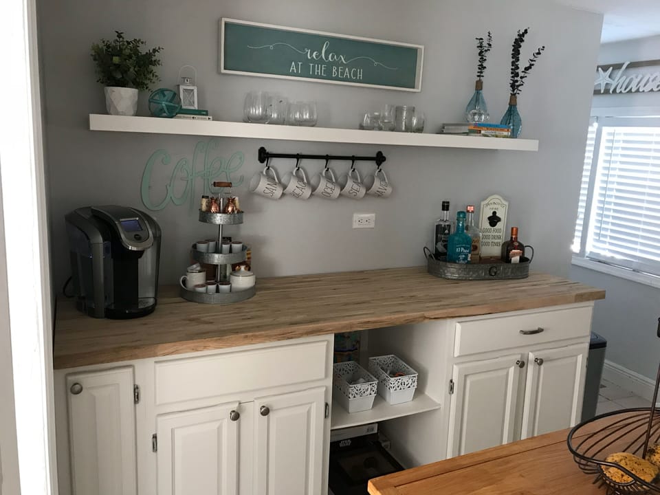 Coffee & Wine Bar