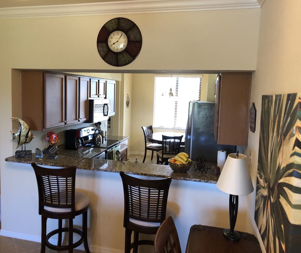 Breakfast Bar