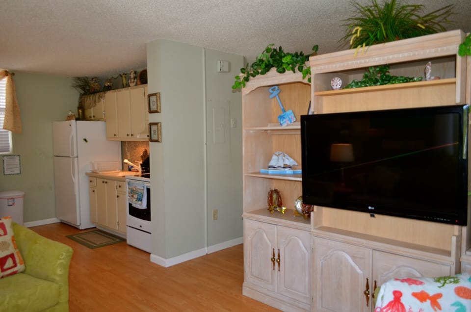 large flat screen T.V. with basic cable.