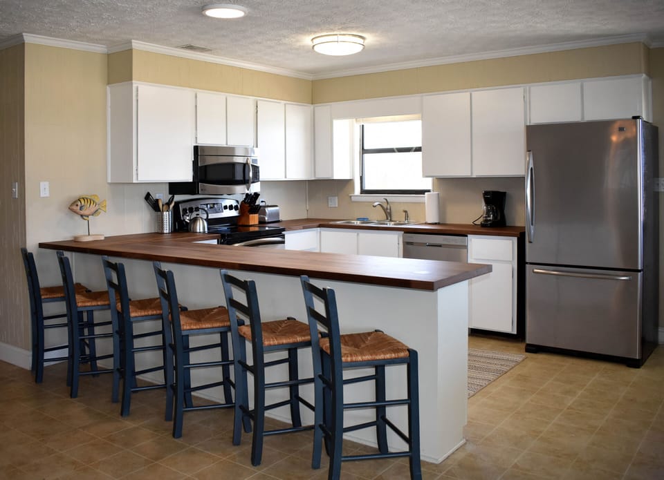 Fully equipped kitchen
