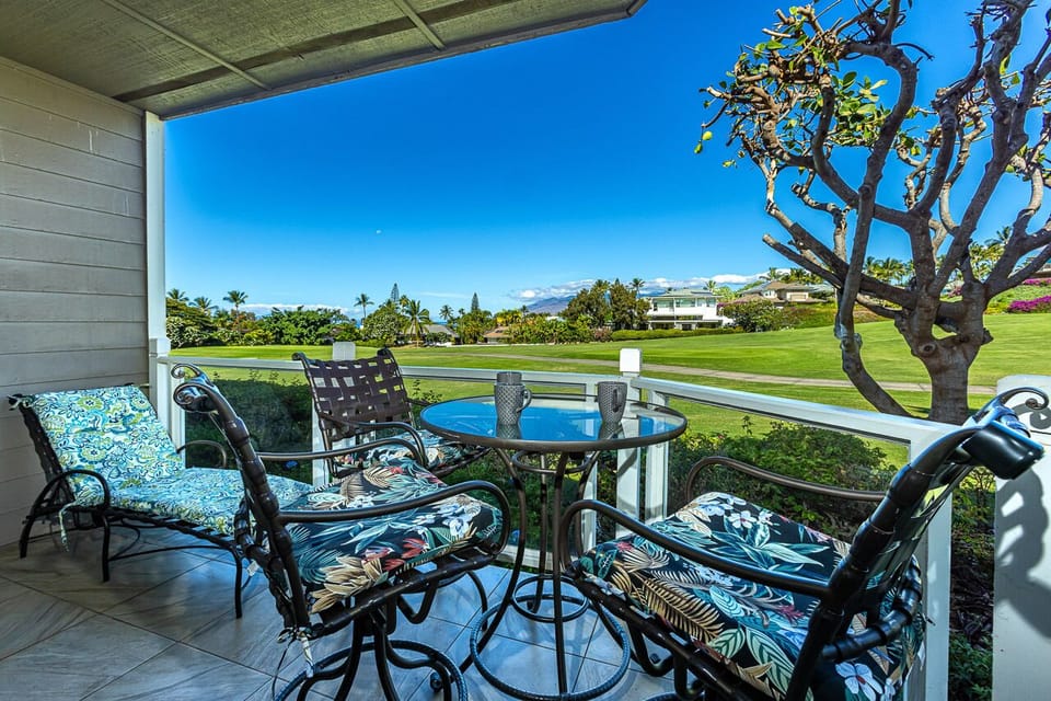 Coffee on the lanai