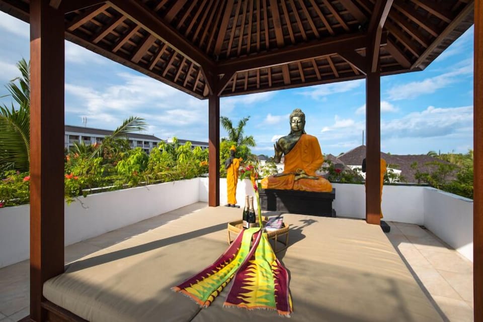 Prestigious 10 Bedroom villa, Seminyak