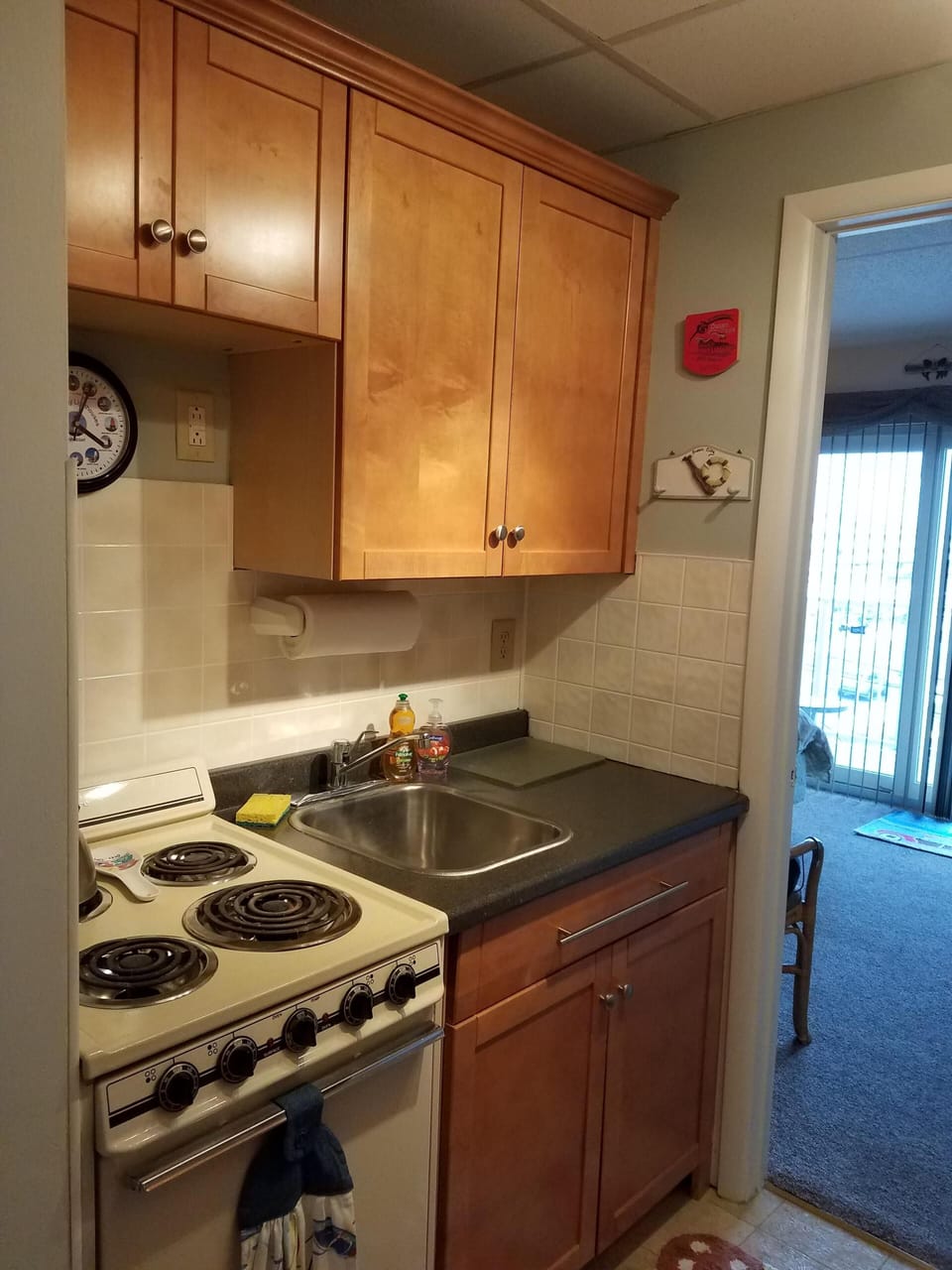 Kitchen, heading to bedroom.