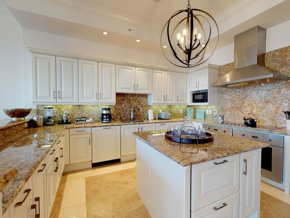 Residence #3840 - Fully Furnished Kitchen