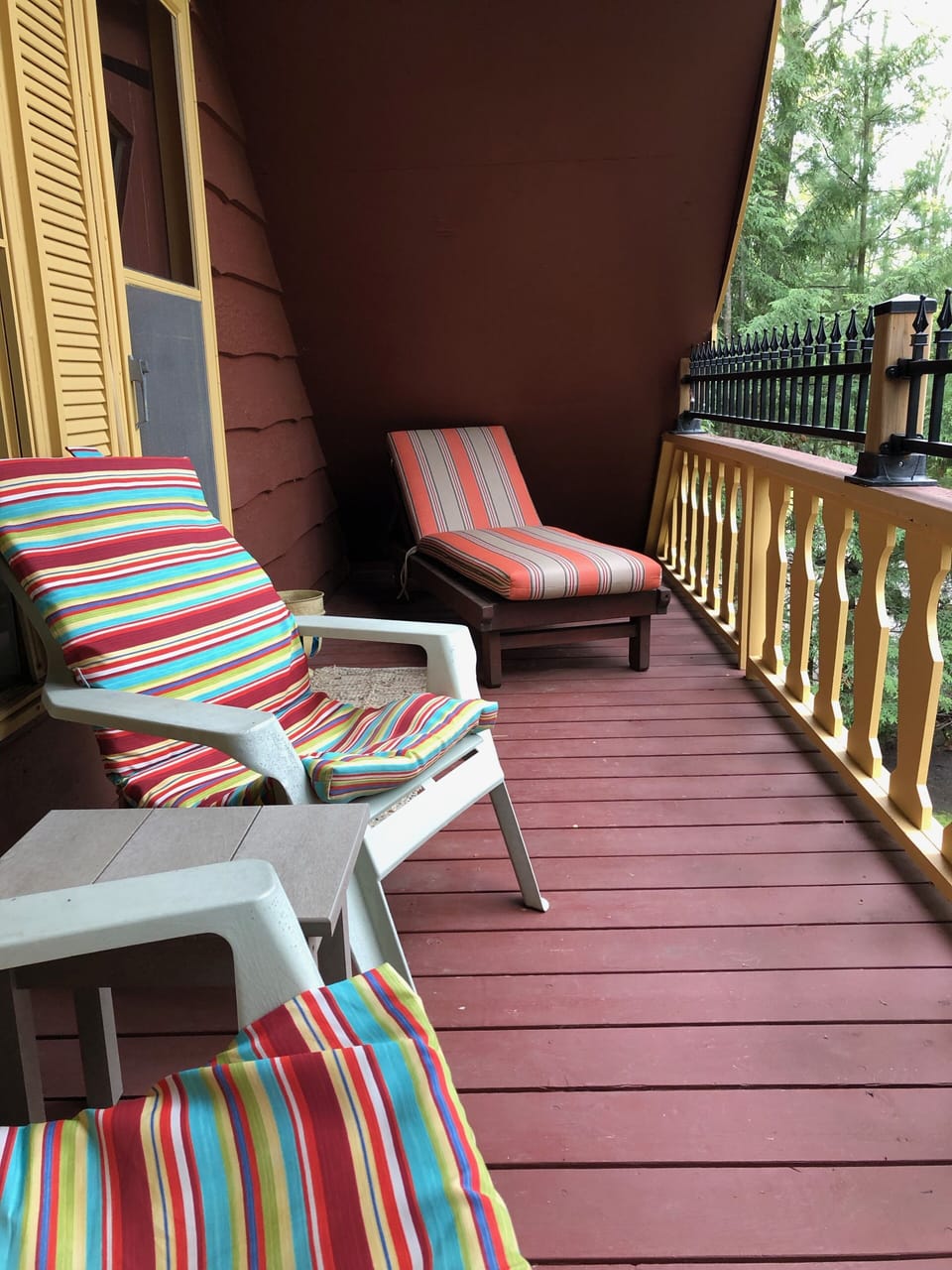 Upper Deck