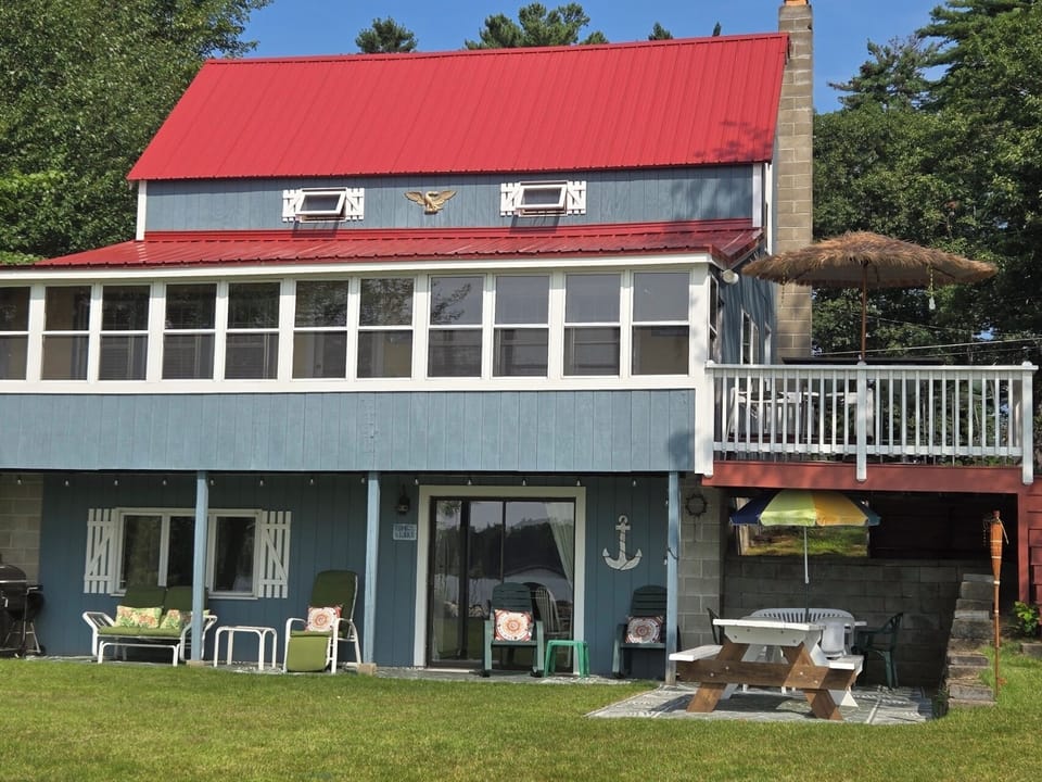 Three Levels of Lakefront Living!