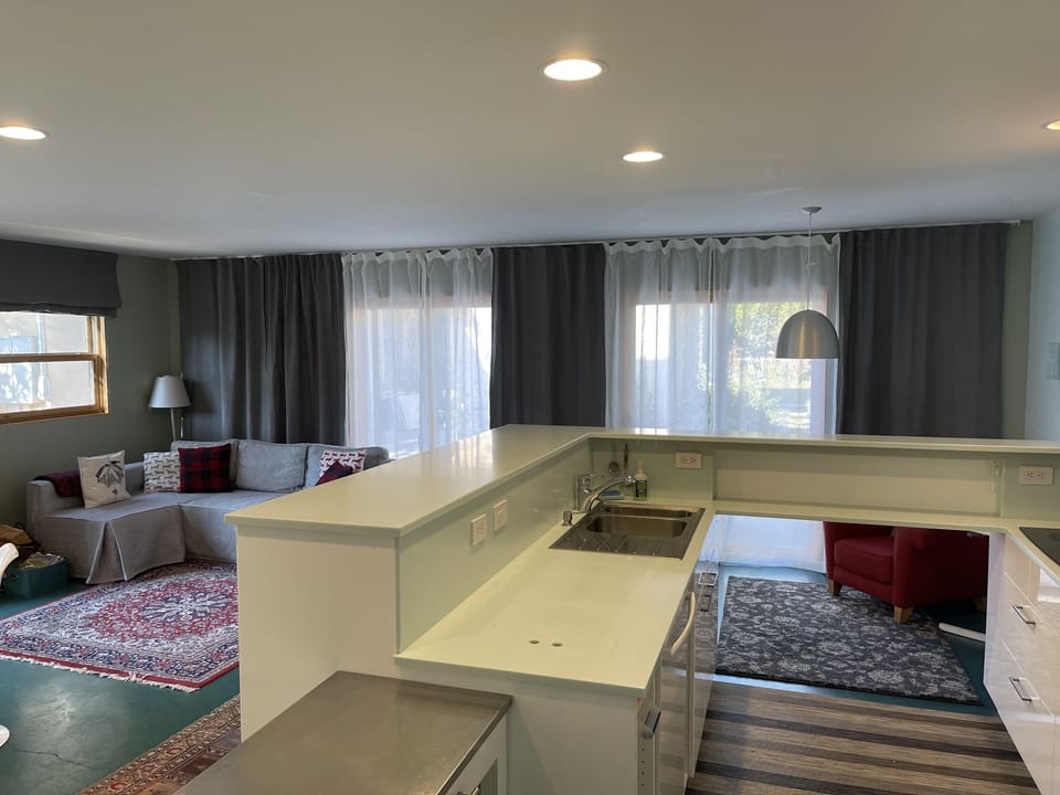 Practical fully stocked kitchen