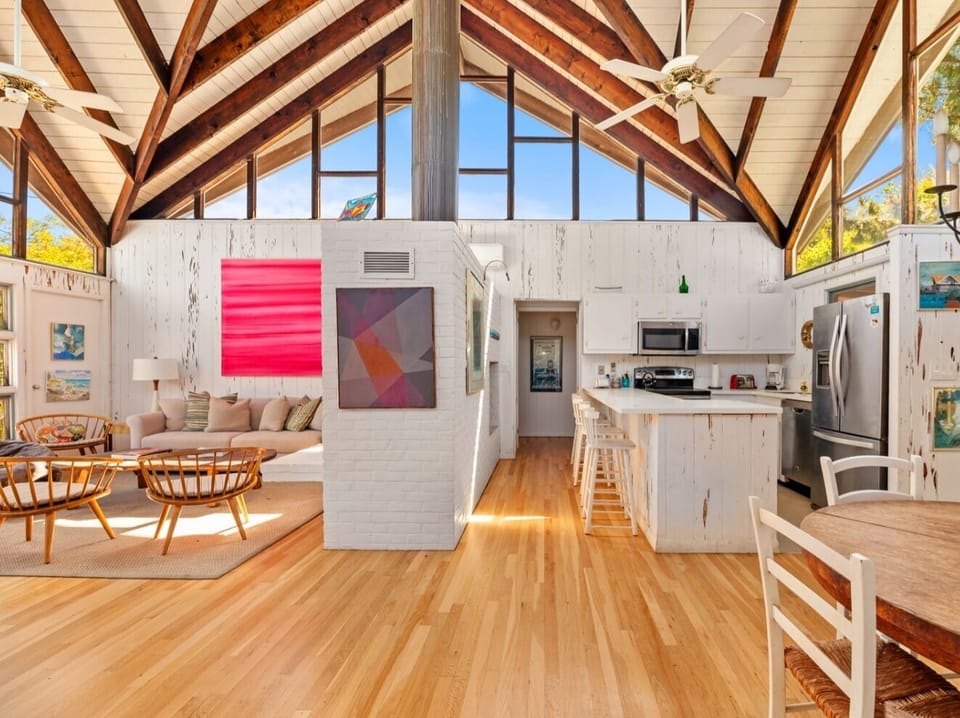 Living Room & Kitchen