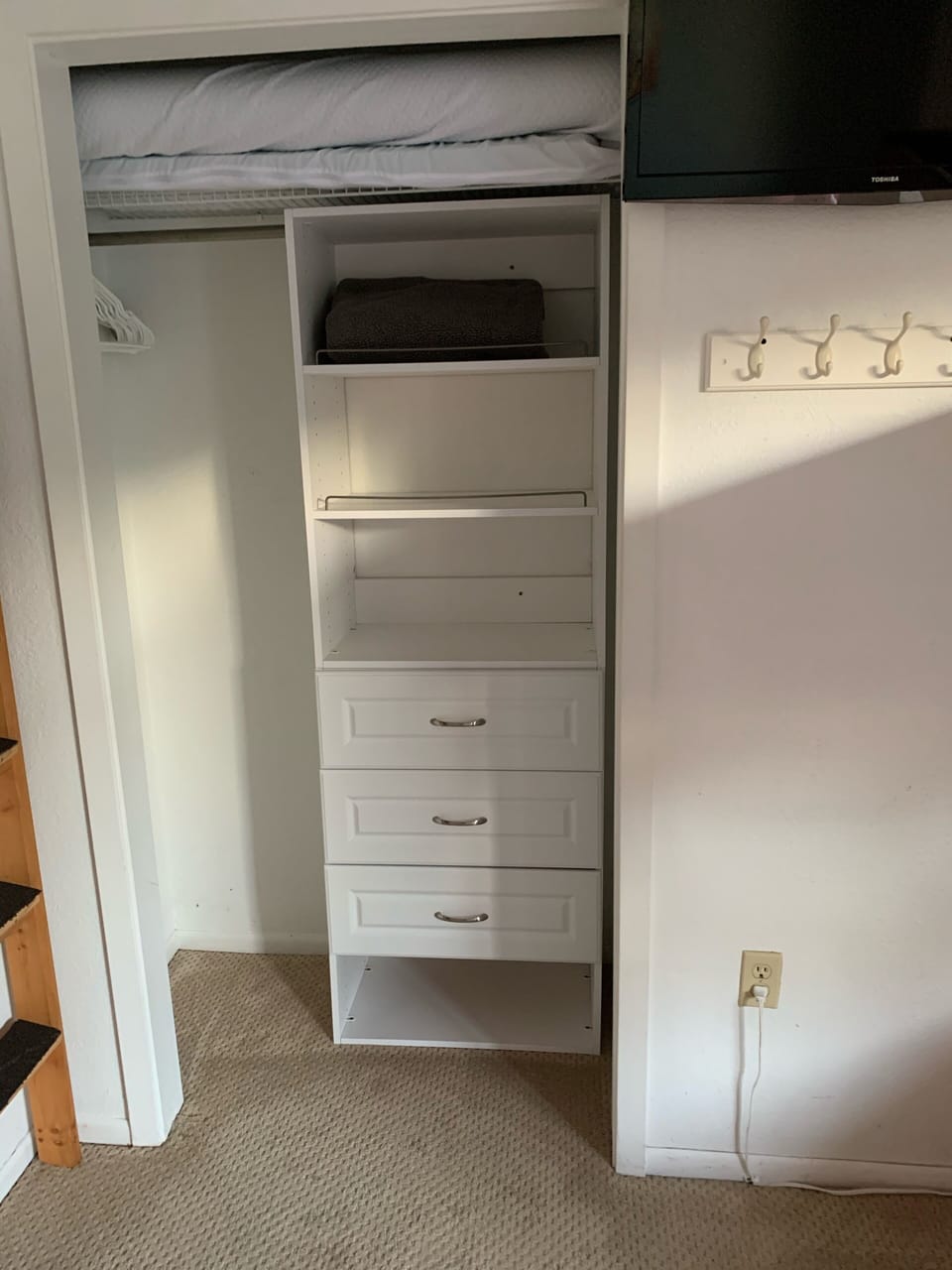 Second suite closet.