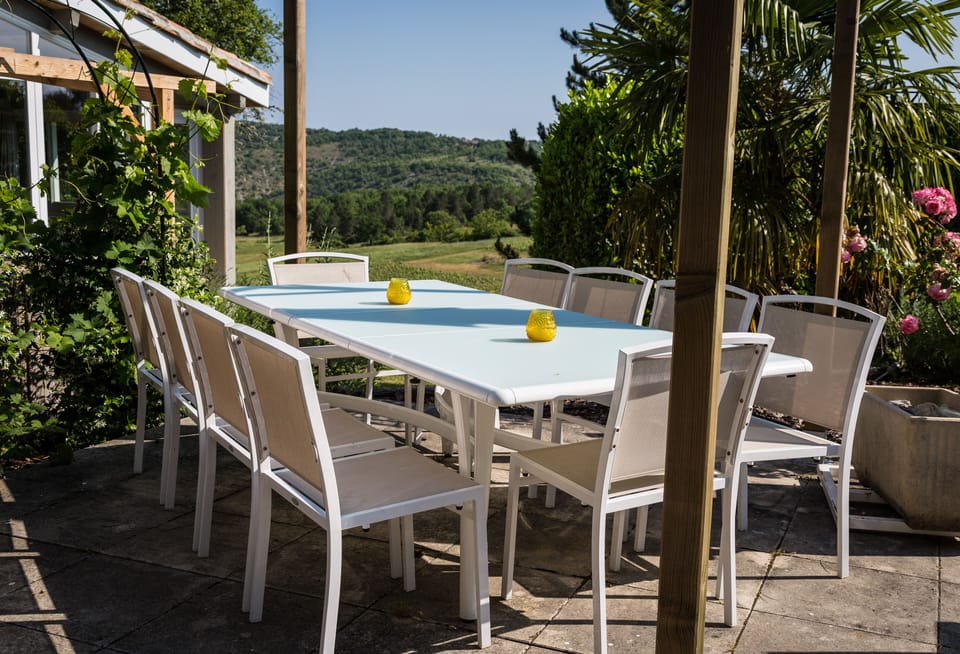 Outdoor dining in summer.
