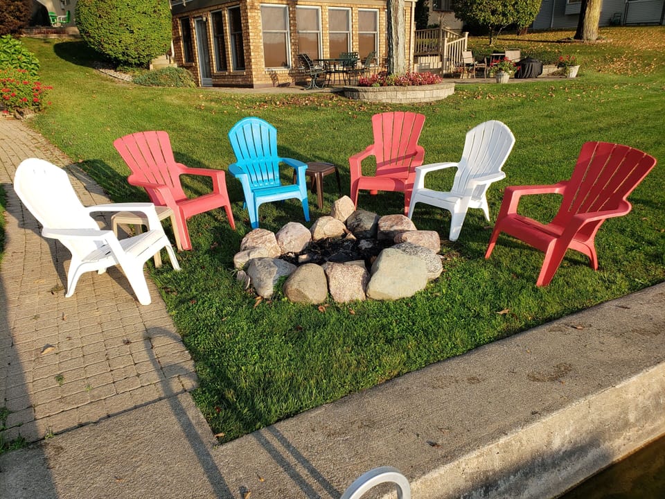 FIRE PIT