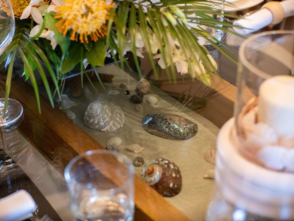 Glass Dining Table Seats Eight Guests with See-through Canoe-shape Table Base