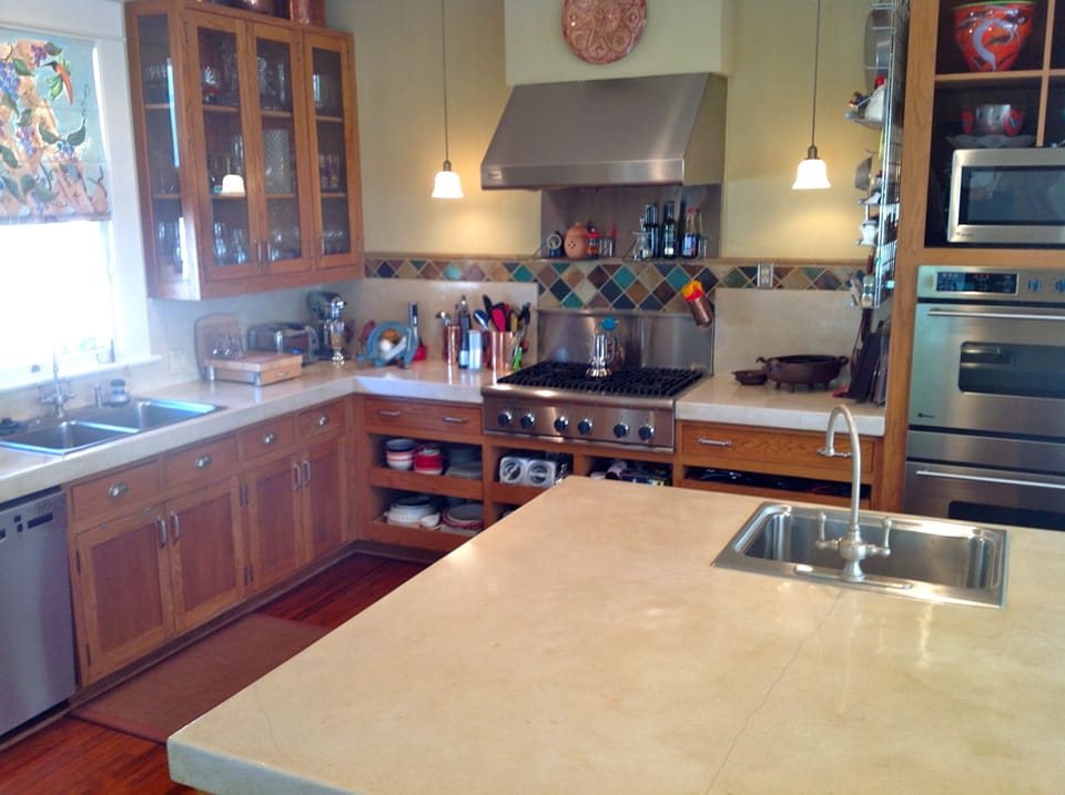 Elegant cook's kitchen with large center island