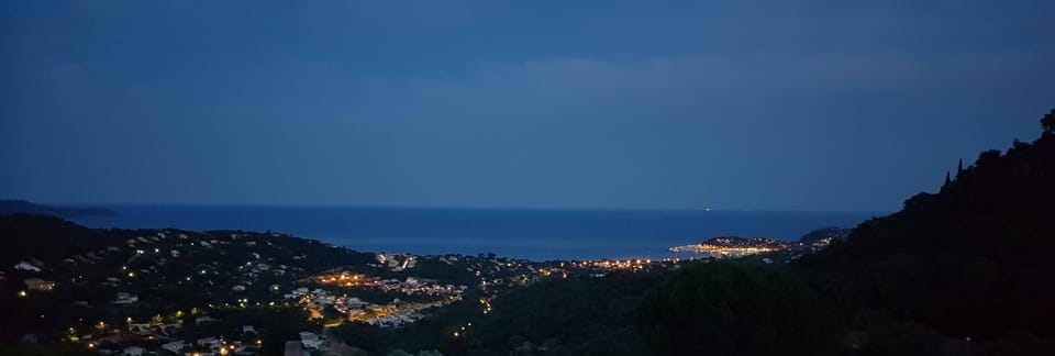 Beach/ocean view