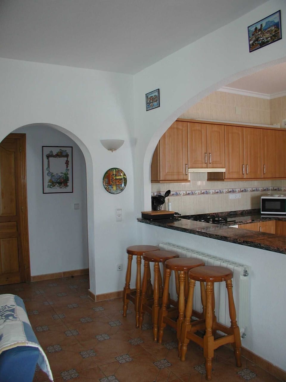 Breakfast bar