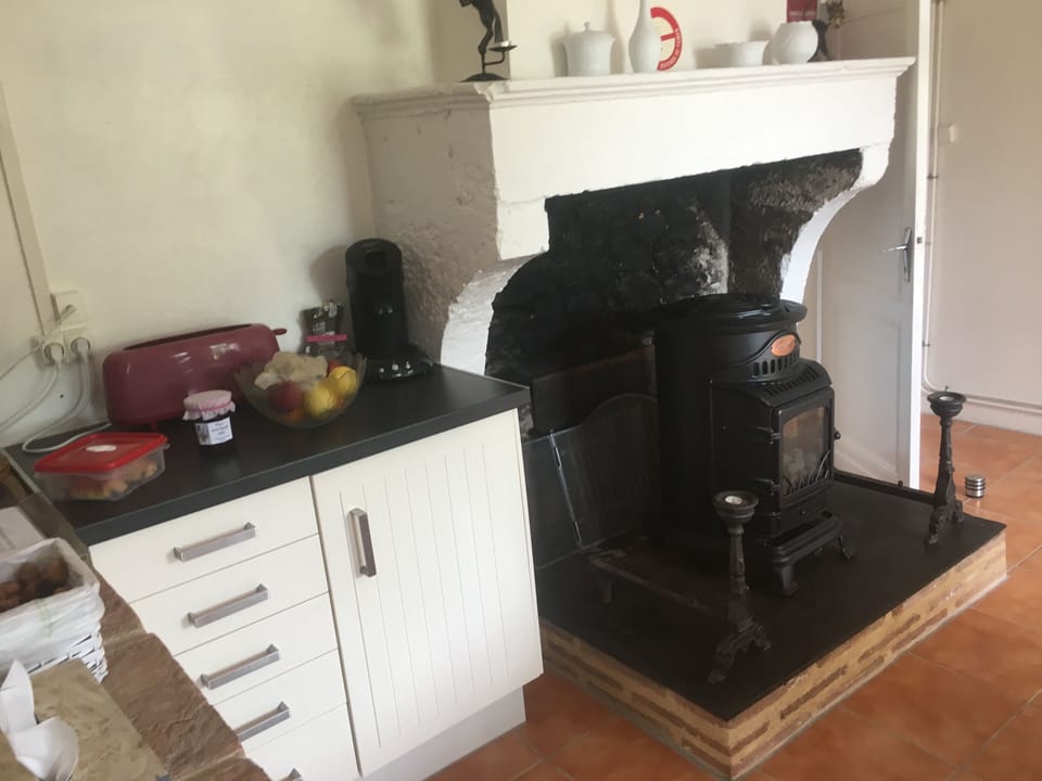 Period fireplace with heater - just in case!