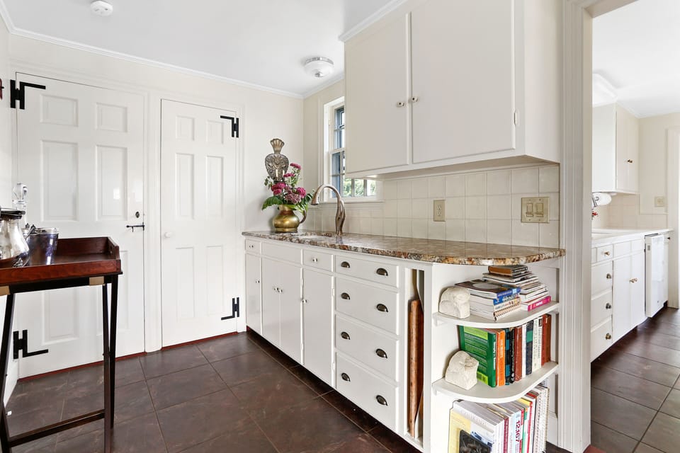 butler's pantry