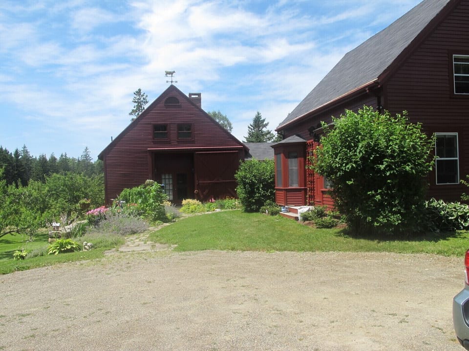 Red House Barn (rental)