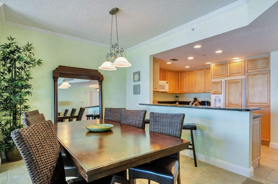Dining room with 8 chairs.