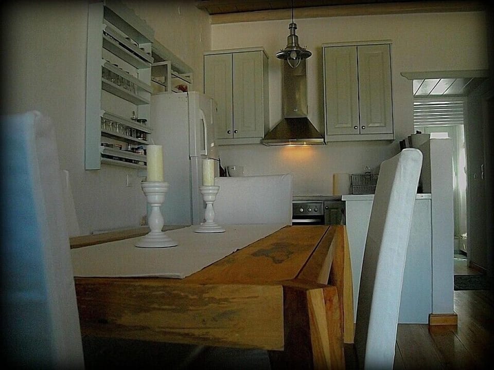 dining room - kitchen